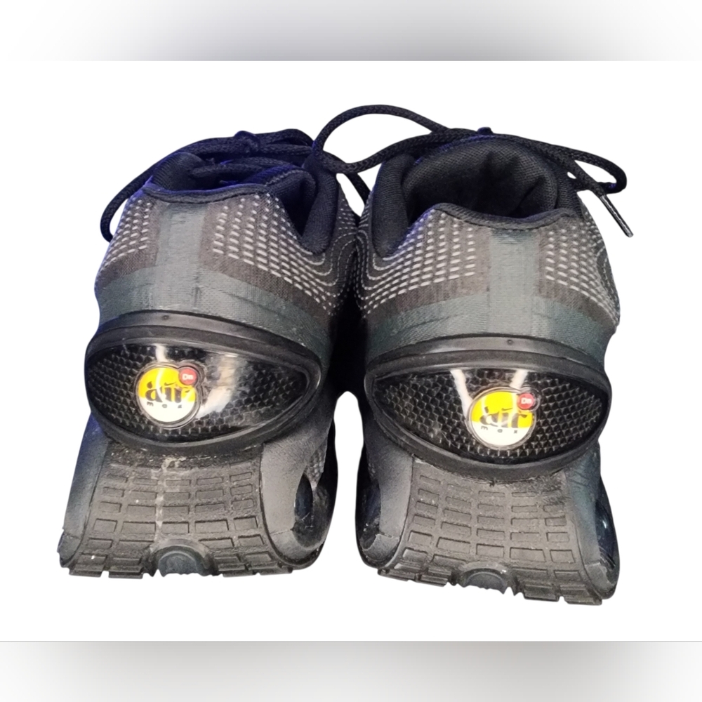 Nike Air Max DN 'Black Dark Smoke Grey', Mens 11 - Picture 6 of 10